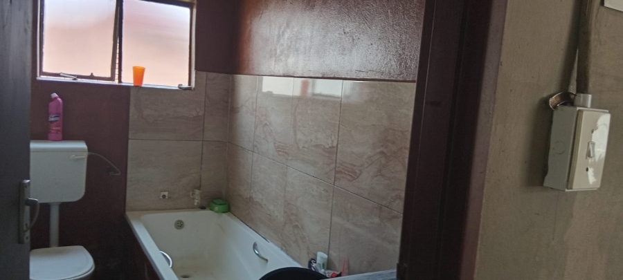 2 Bedroom Property for Sale in Amelia Free State